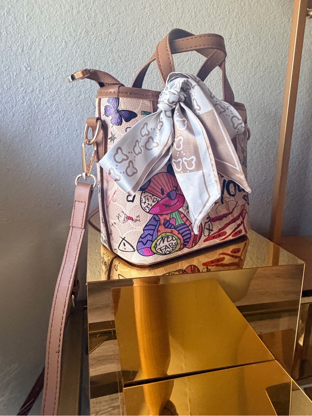 Graffiti Teddy Bear Mini Satchel Crossbody Bag Cute Kawaii Street Art NWOT - Picture 5 of 13